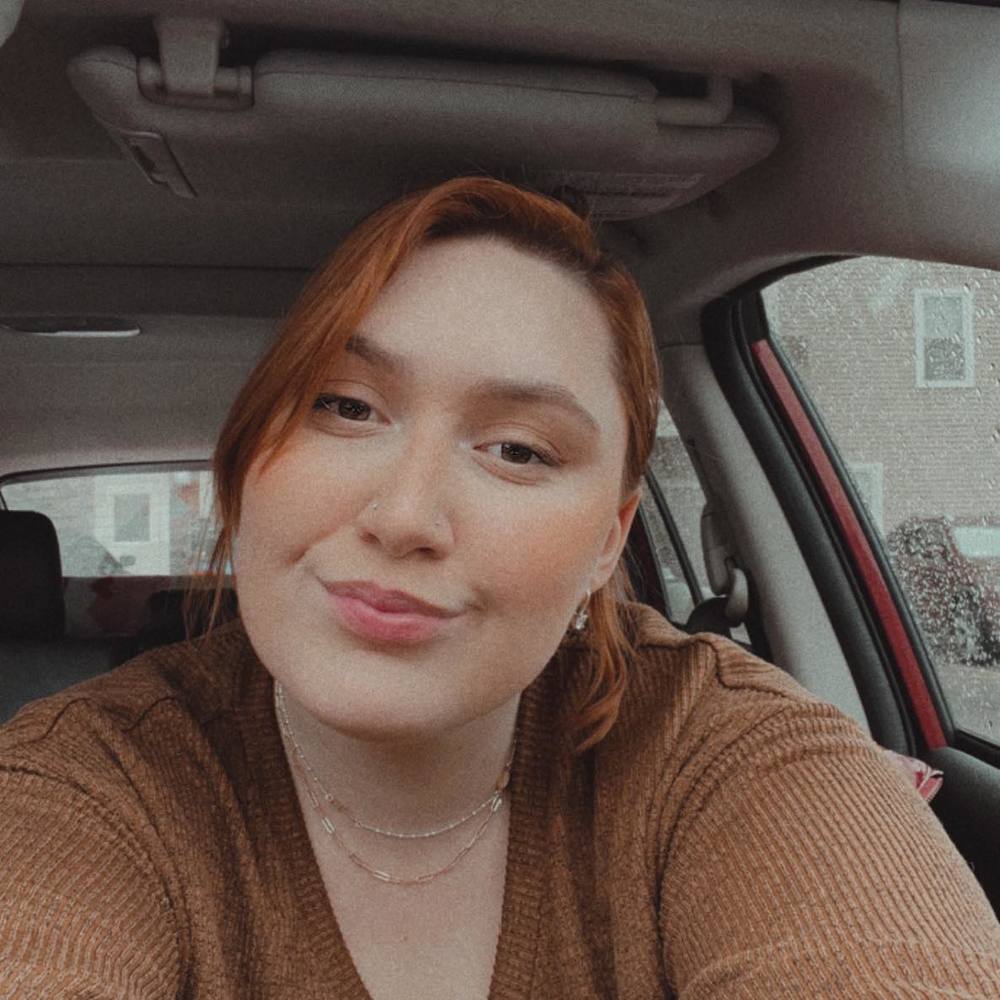 Meet your Posher, Maddie